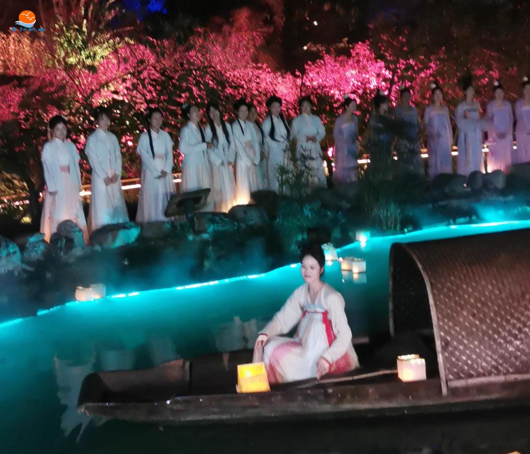 酉阳首届桃花源游园灯会